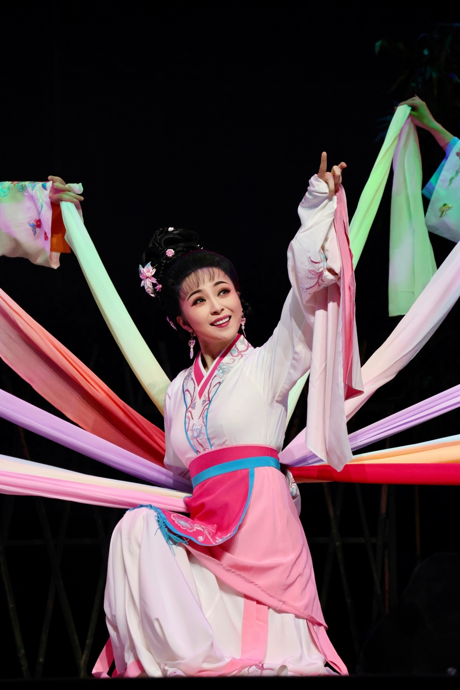 这位女演员如何成为第4代七仙女?