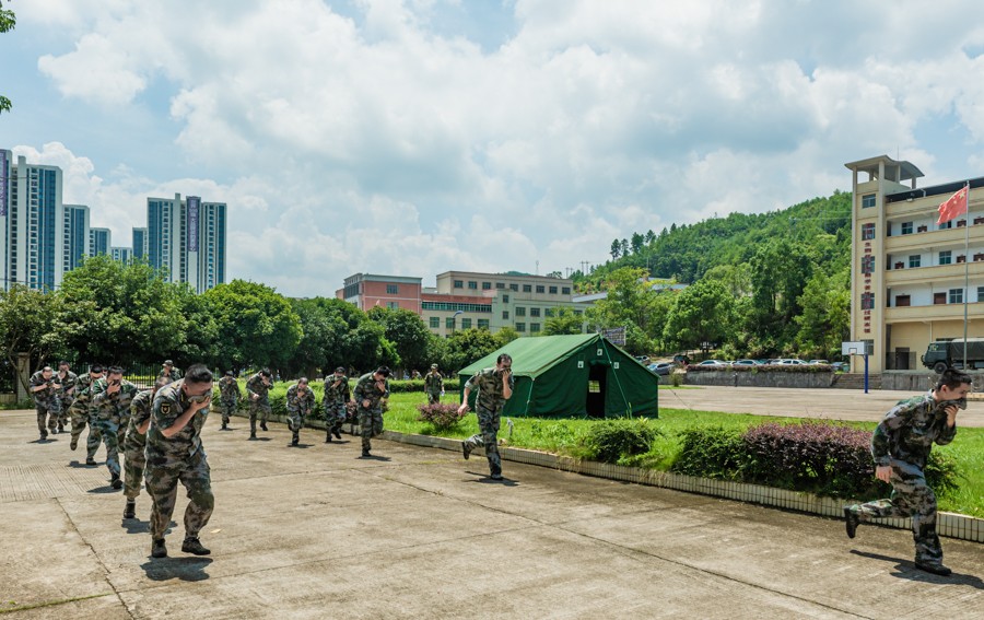 广东连平:战高温 民兵砺兵忙